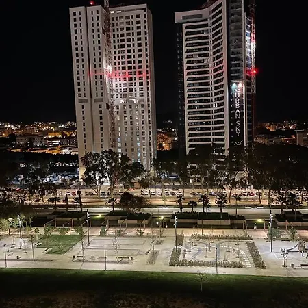 Apartment Skyscraper Viewpoint Infinite Views - El Mirador Con Vistas Infinitas Malaga